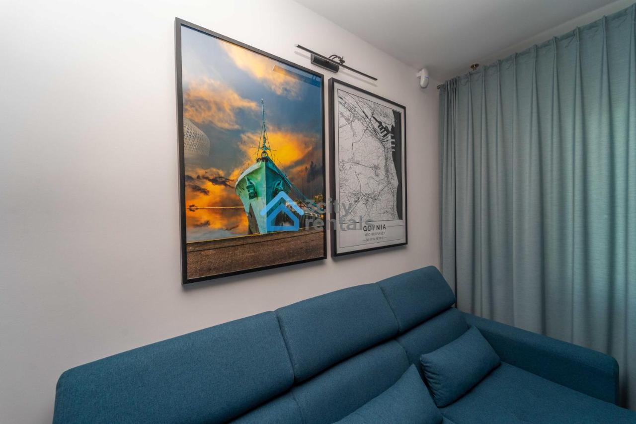 Bright And Blue 3City Apartment With Balcony In Gdynia By Noclegi Renters Eksteriør billede